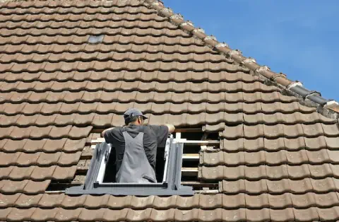 Pose de velux - Pontcarré
